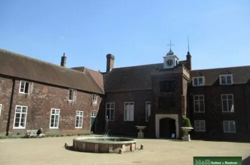148-58 Fulham Palace