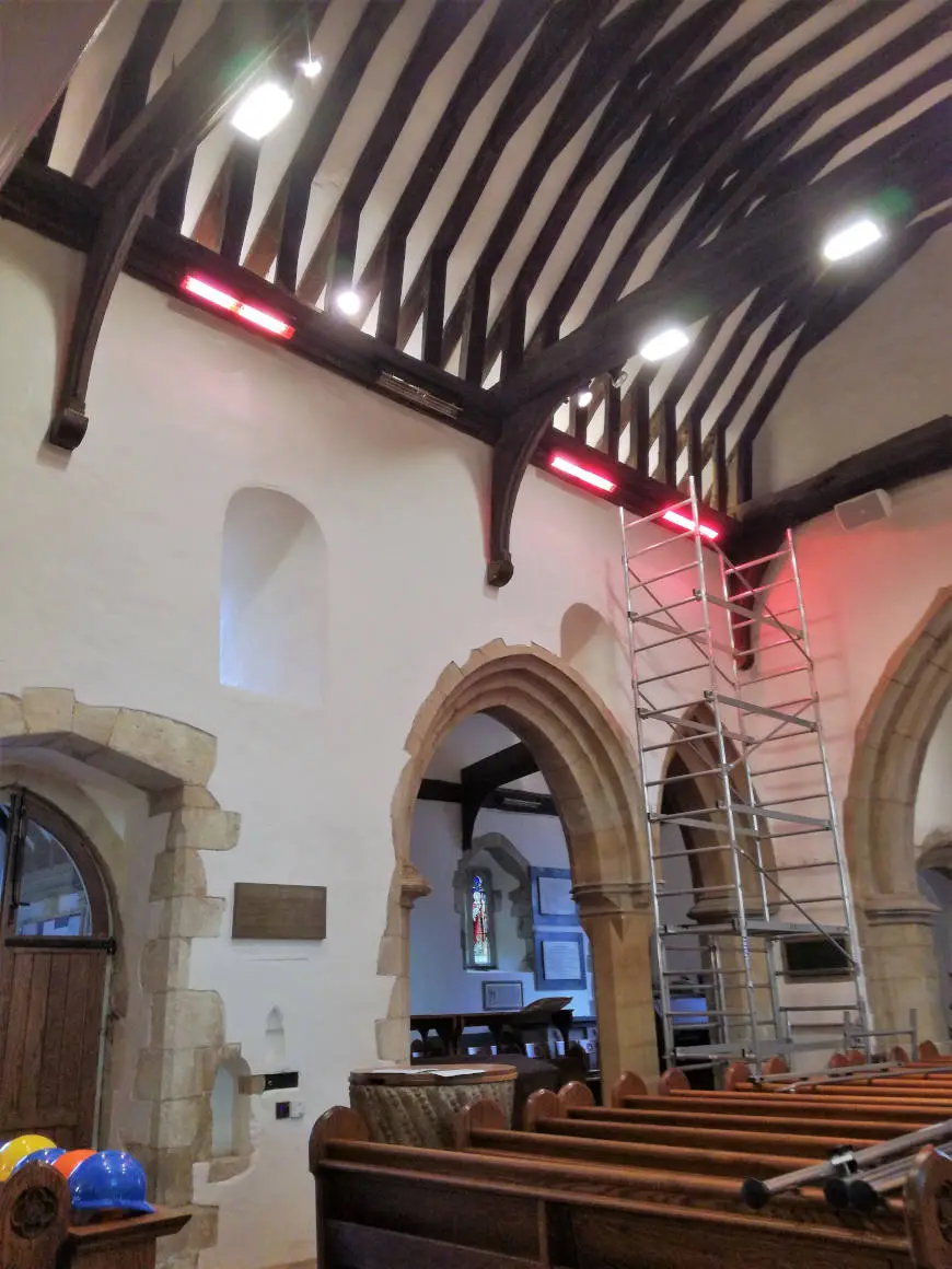 St James' Finchampstead - Image 4