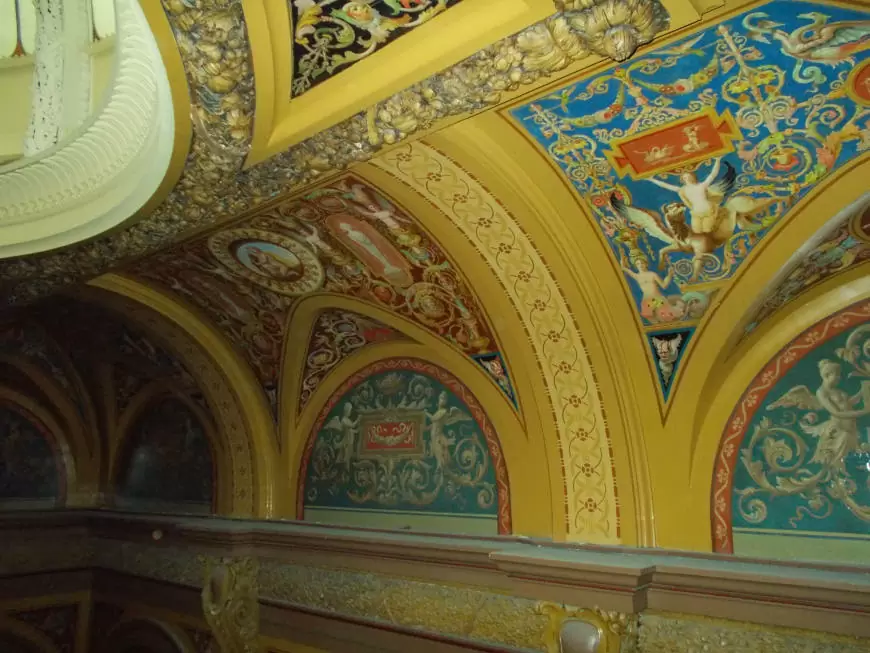 Case study - decorative interiors (1)