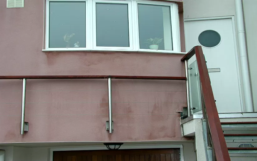 Staining on purple render